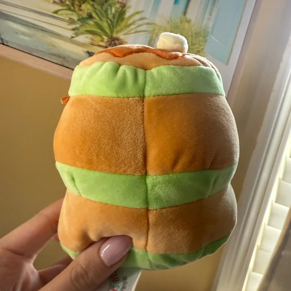 Squishmallow pancake 5 inch - Picture 2 of 3